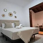 Discover The Oasis Of Relaxation At Casa Fabio בית נופש *